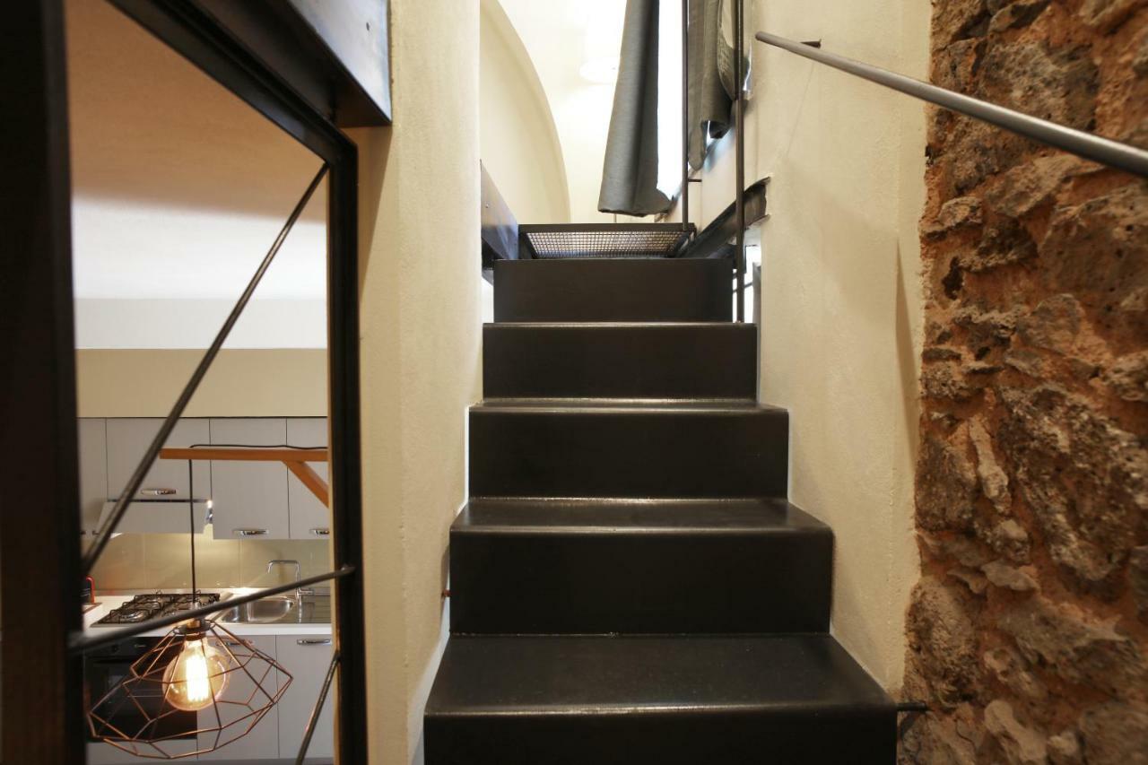 Le Pennellate Short Lets Apartment คาตาเนีย ภายนอก รูปภาพ